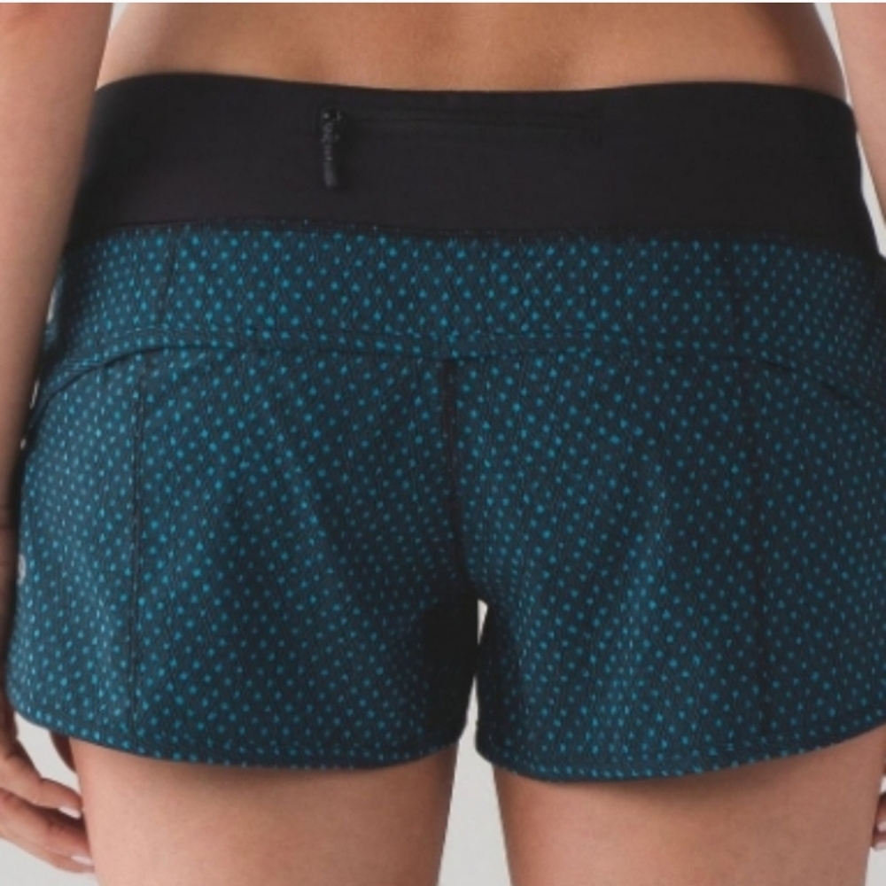 Lululemon Run it Out Short Astro Blue Black Lined 2.5" Women' size 4